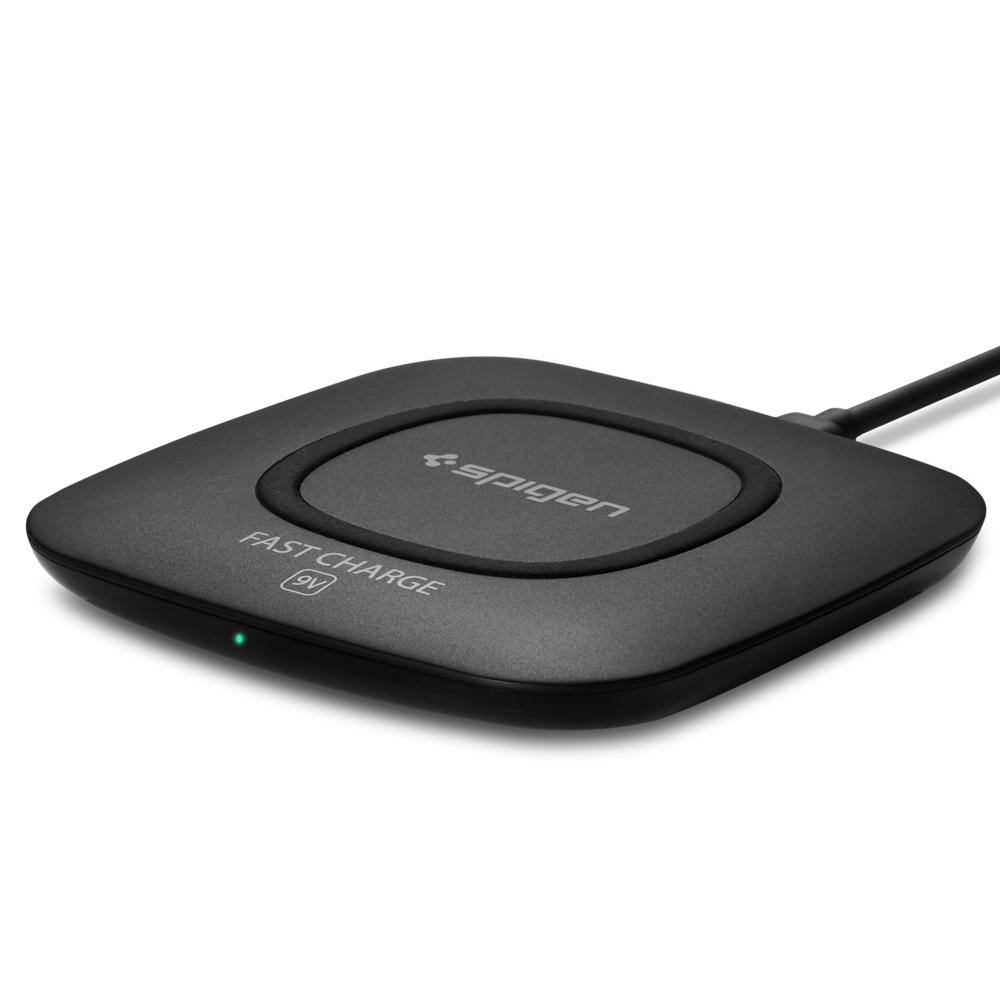 Беспроводное зарядное устройство Spigen Essential Fast Wireless Charger F301W Black (000CH20727)